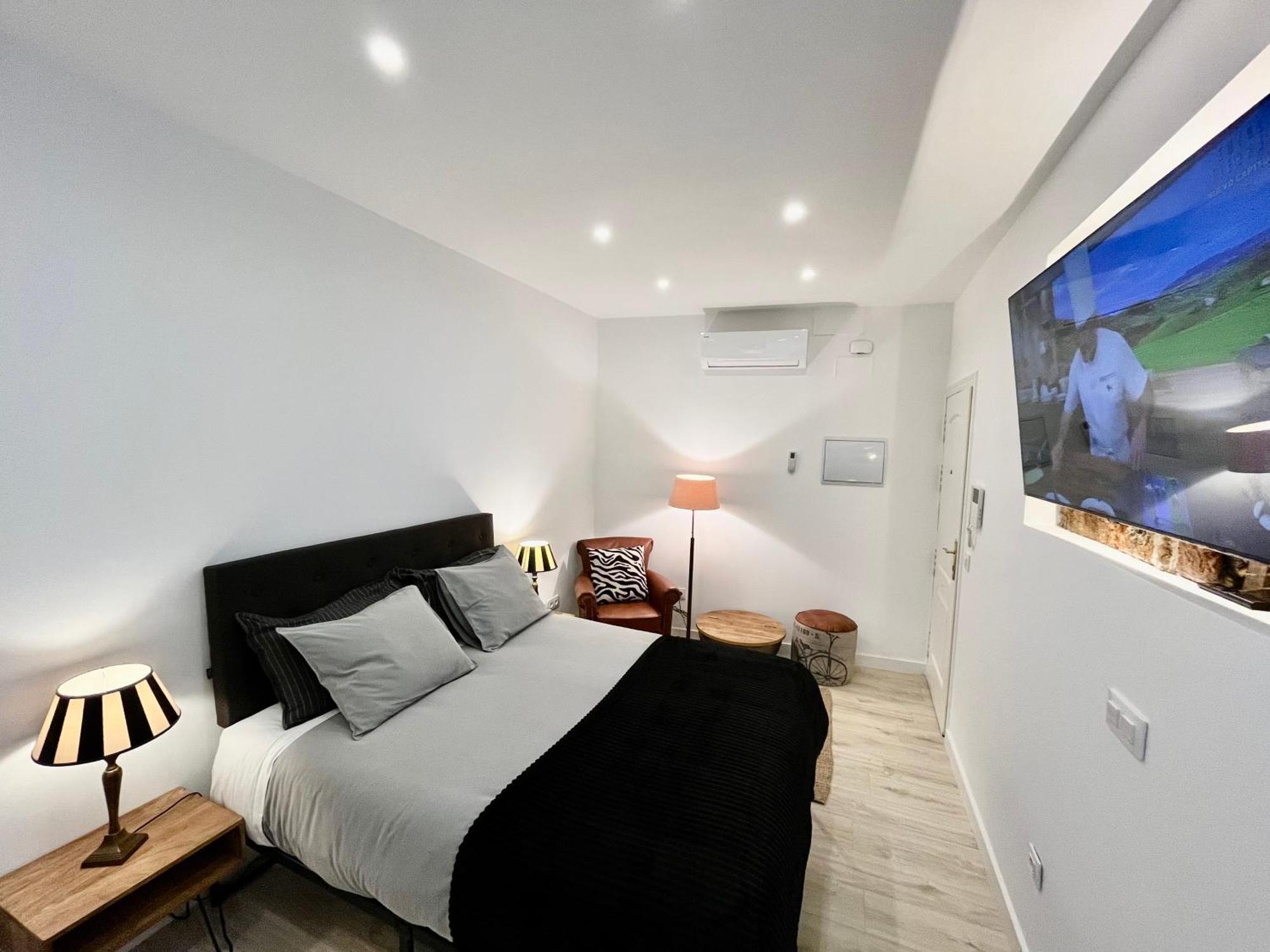 Puerta Del Sol House Apartment Madrid